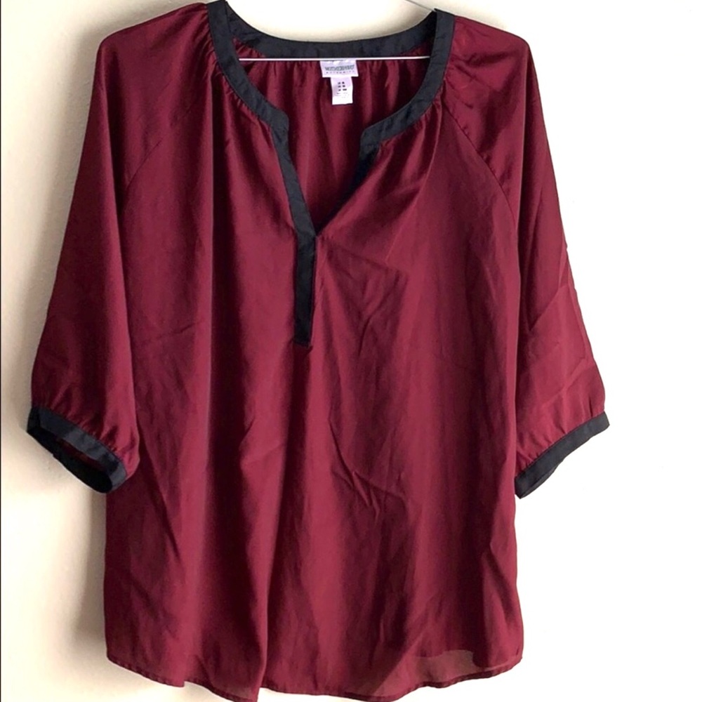 Maroon maternity top